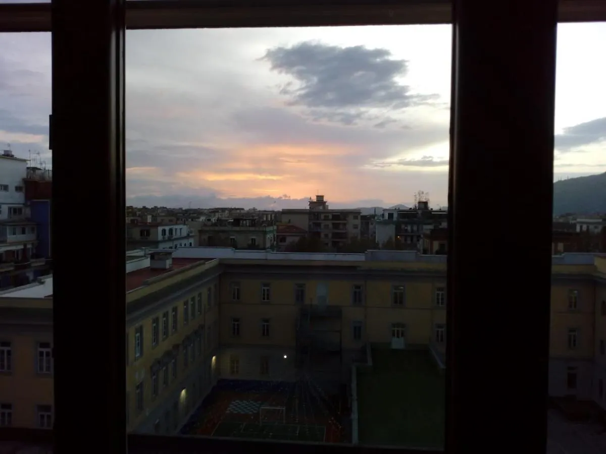 Rosso Di Sera Naples