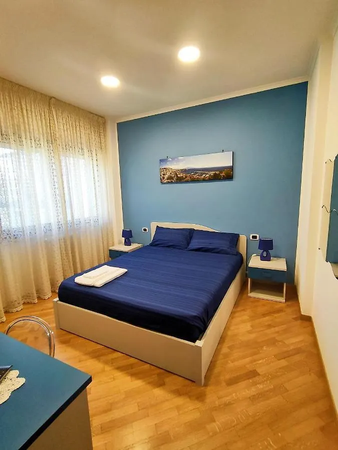 Bed & Breakfast Rosso Di Sera Naples